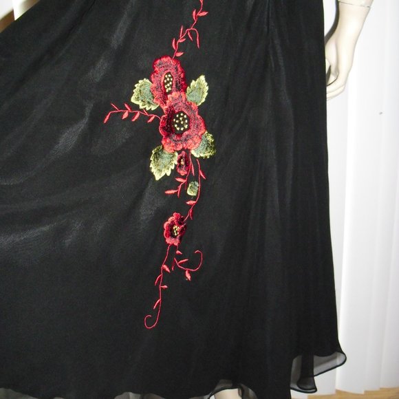 Lapis,black cocktail,party,pure 100% silk,cowl neck,red embroidery,floral,Unique - Picture 7 of 9